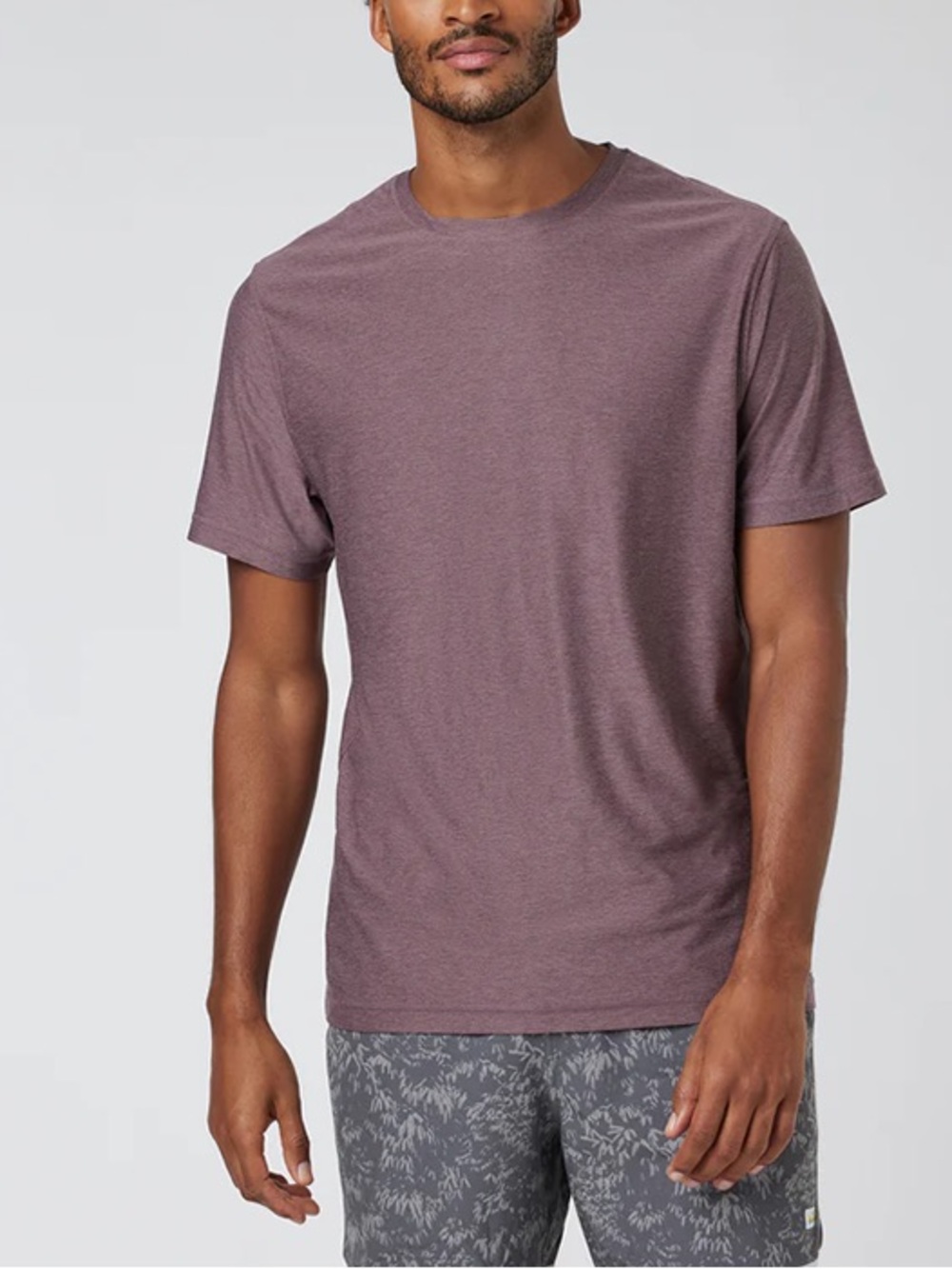Vuori Strato Tech Tee in Purple Size L
